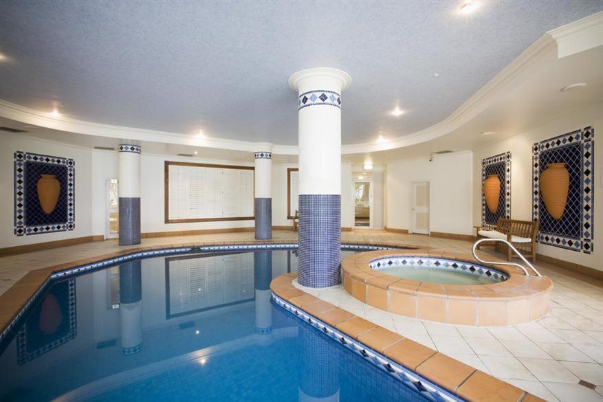 Stunning 2 Bedroom Ocean View Apartment 黄金海岸 外观 照片