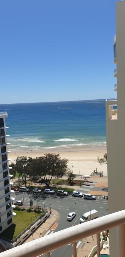 Stunning 2 Bedroom Ocean View Apartment 黄金海岸 外观 照片